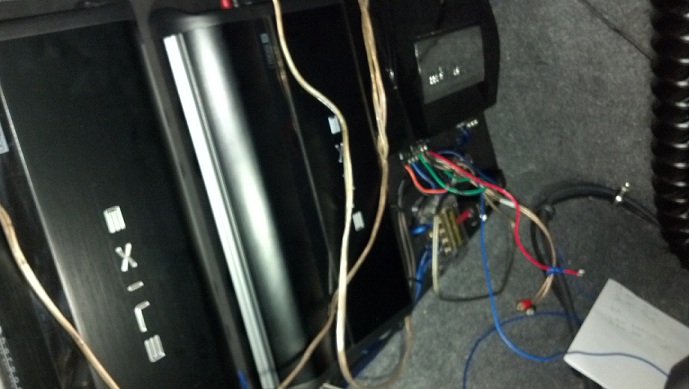 amp install locker resize.jpg